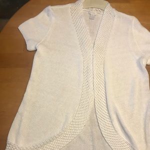 CHICO’S White crochet trim topper